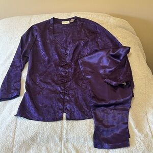 Vintage Victoria’s Secret! Silky Purple Button-Up Pajama Top and Pants